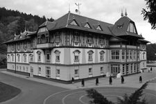 9-1918-jurkovicuv-dum-luhacovice-1.jpg 9-1918-jurkovicuv-dum-luhacovice-1.jpg