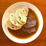 4-avalancherestaurace-kanci-se-sipkovou-a-kynutym-knedlikem.jpg 4-avalancherestaurace-kanci-se-sipkovou-a-kynutym-knedlikem.jpg