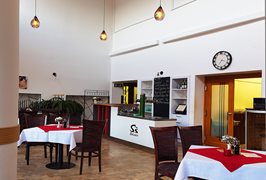 tgm18-1.jpg tgm18-1.jpg